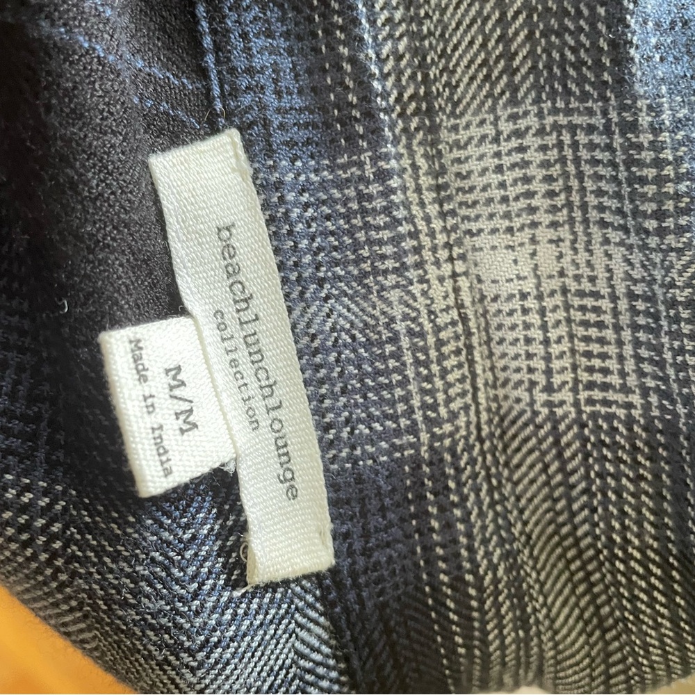 Beachlunchlounge Lightweight Plaid Button Up - Picture 6 of 7